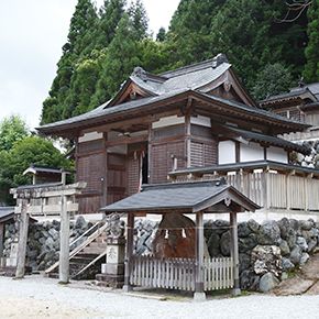 春日神社（桃俣）